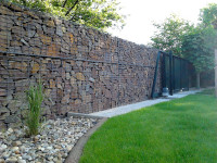 gabion - stavba nové zdi zahrady