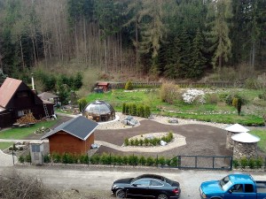 Zahradní domek, parkovací stání překrásná zahrada-W-GARDEN-Realizace zahrad0094