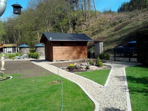Zahradní domek, parkovací stání překrásná zahrada-W-GARDEN-Realizace zahrad0119